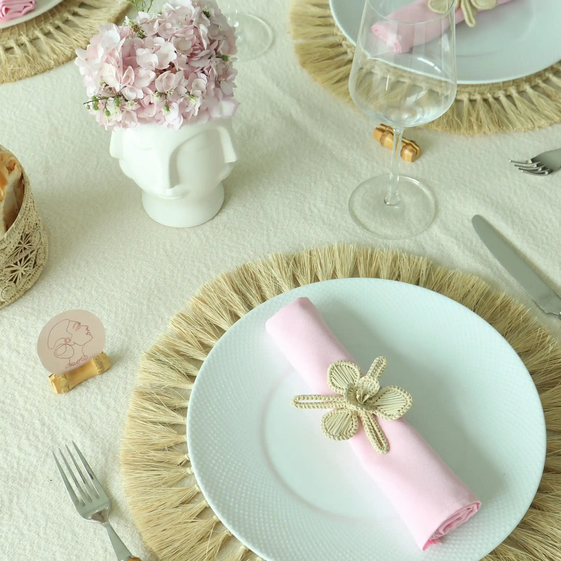 Iraca Fringe Placemats